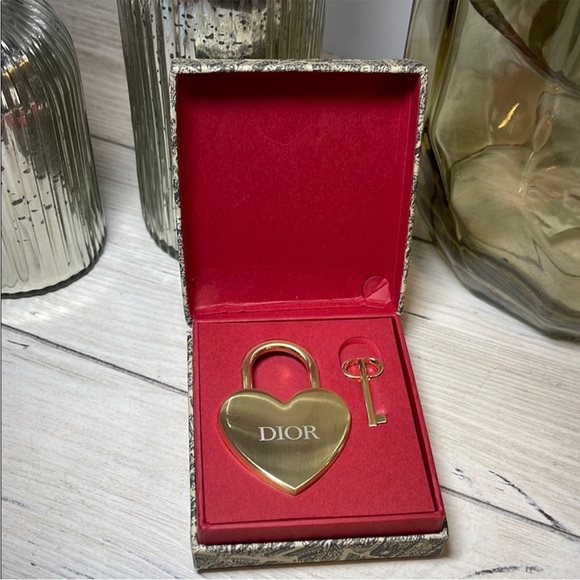 Dior Gold Heart Padlock and Key Set - Picture 3 of 3